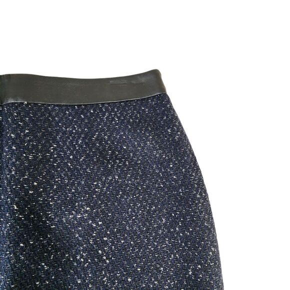 Ann Taylor Blue Tweed A Line skirt - Picture 4 of 9